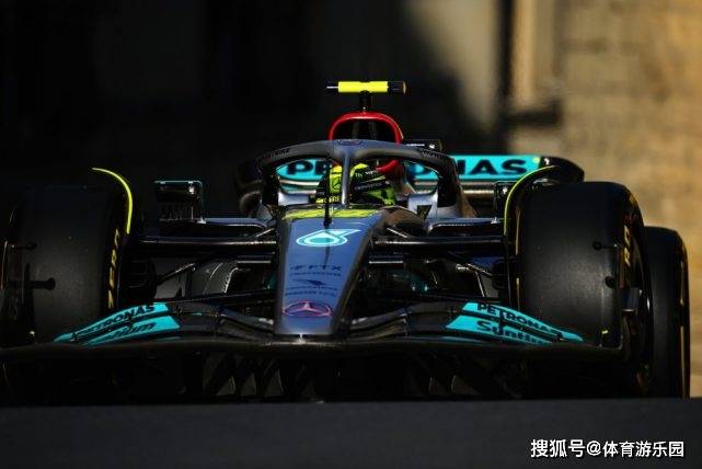 爱游戏官网-梅赛德斯翻盘威廉姆斯，拉塞尔刷新纪录