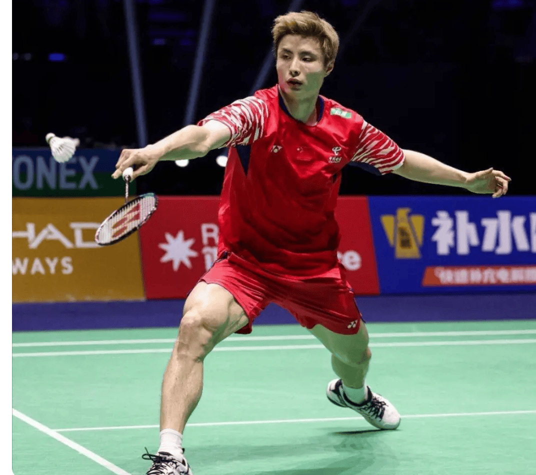 日本队碾压马来西亚队，石宇奇刷新纪录