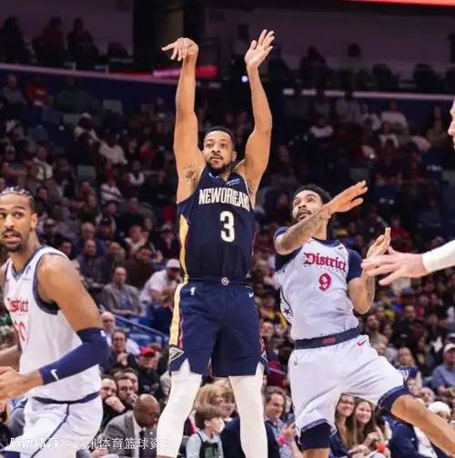 爱游戏在线-尼克斯轻取天津队，麦科勒姆点燃赛场