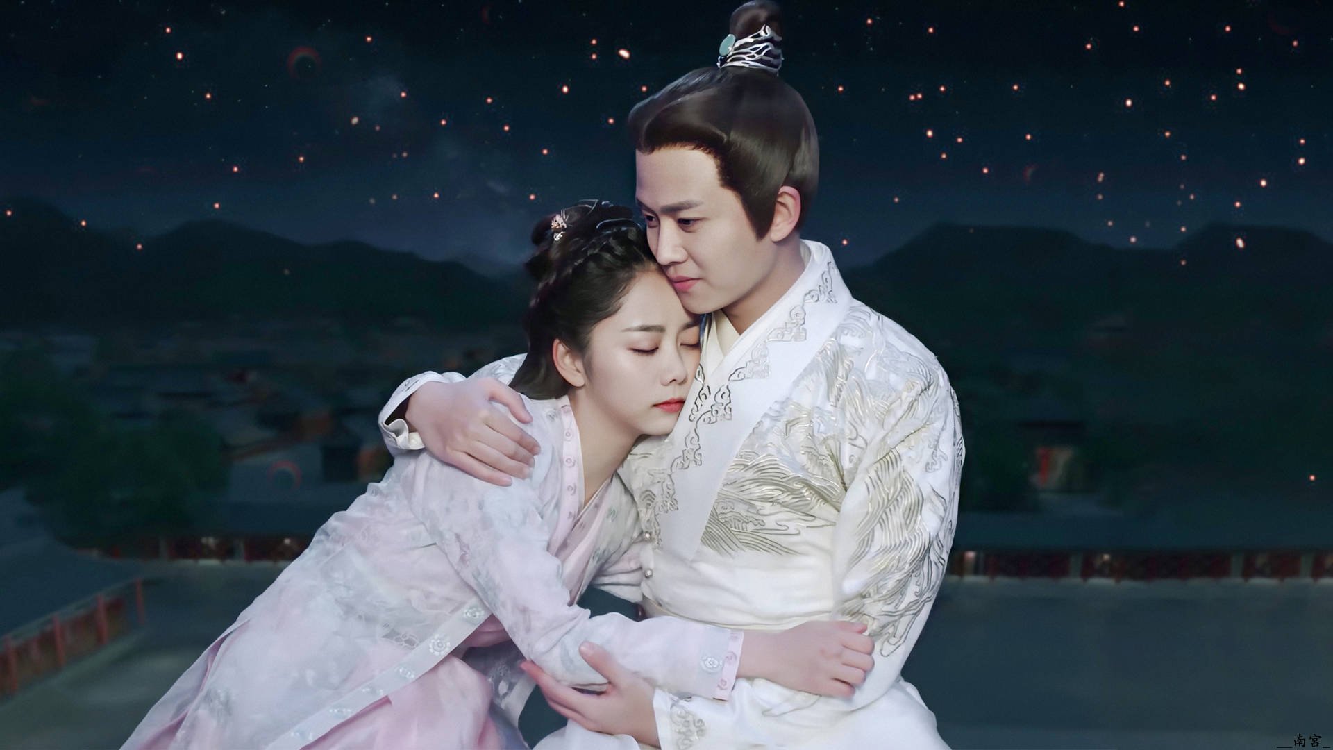 不是救世主，只是将一切还给赛场