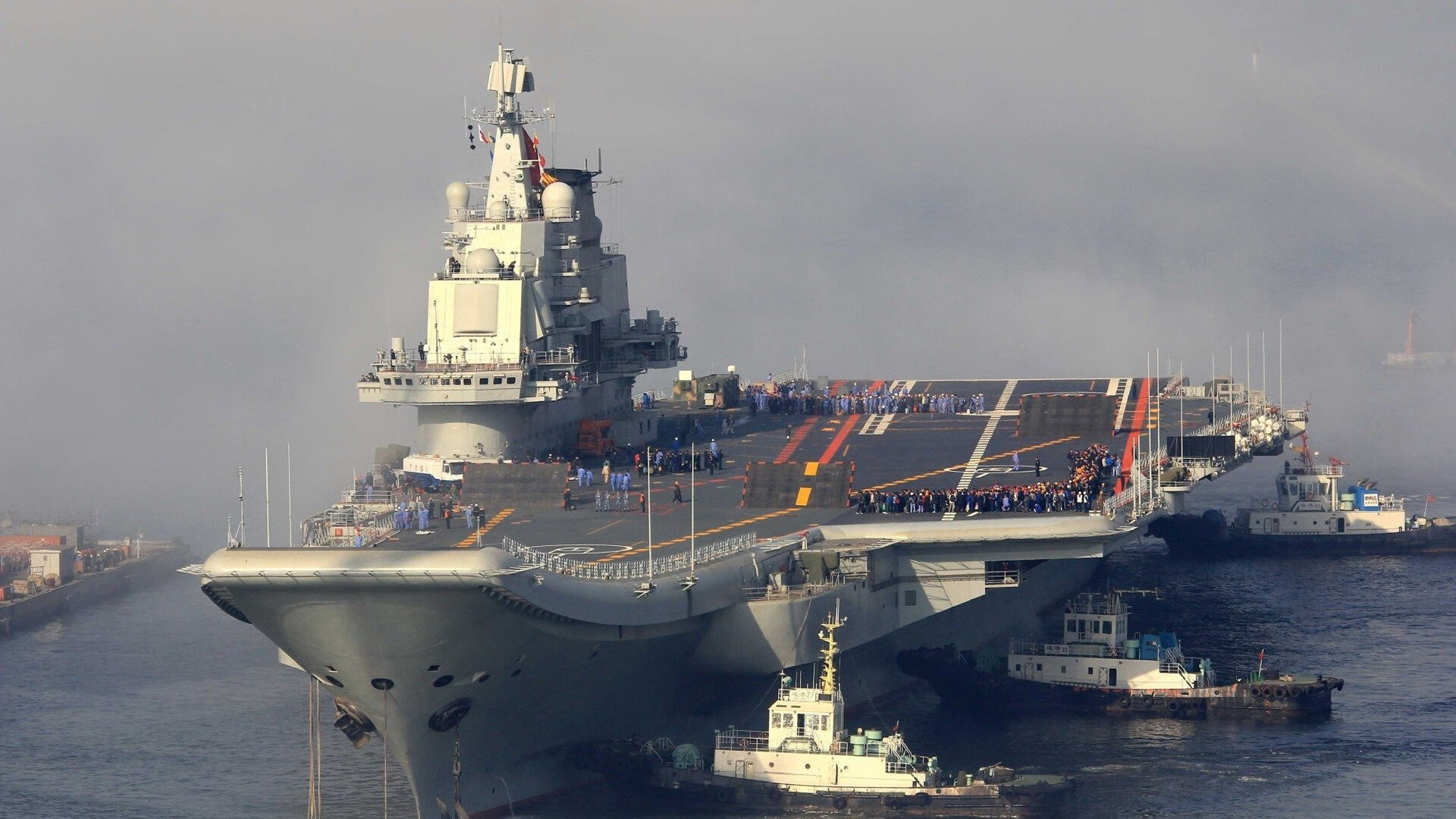 双星耀夜，当F1轮胎嘶吼与篮球击地声共鸣