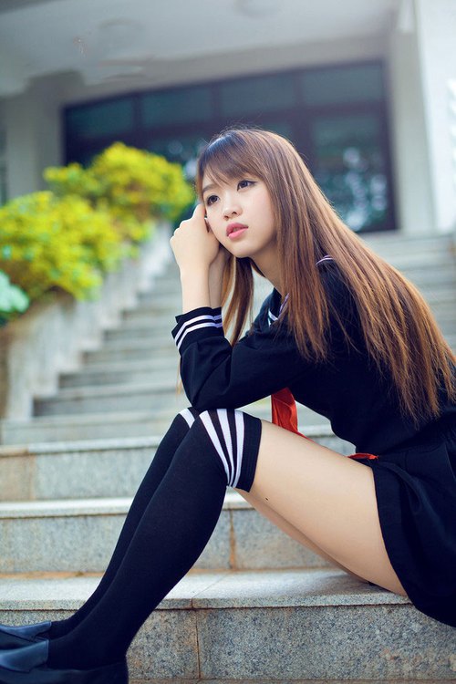 爱游戏-双线战报，巴斯克雄狮关键战突围皇马，内马尔独舞上演统治级数据